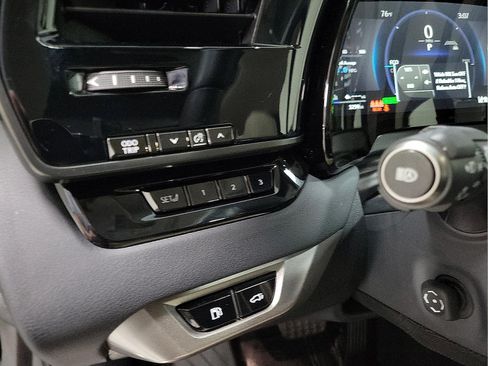 Used 2026 Lexus RX 450h AWD w/ Convenience Package image 14