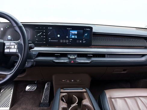 Used 2024 Kia EV9 GT-Line image 9