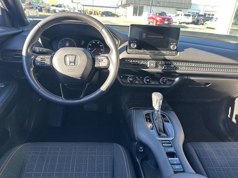Used 2023 Honda HR-V Sport image 15