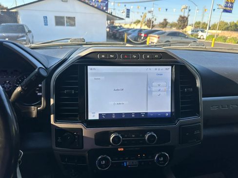 Used 2022 Ford F250 Lariat w/ Black Appearance Package AWD/4WD image 26