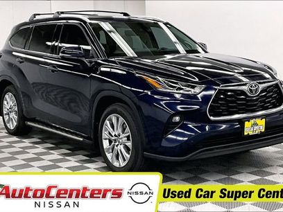 Used 2025 Toyota Highlander Limited