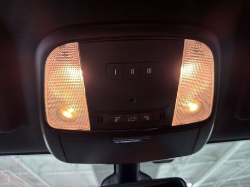 Certified 2024 Dodge Durango GT w/ Blacktop Package image 21