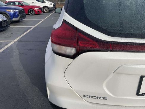 Used 2024 Nissan Kicks SV image 20