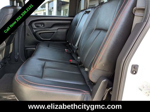 Used 2021 Nissan Titan PRO-4X w/ Pro-4x Convenience Package image 15
