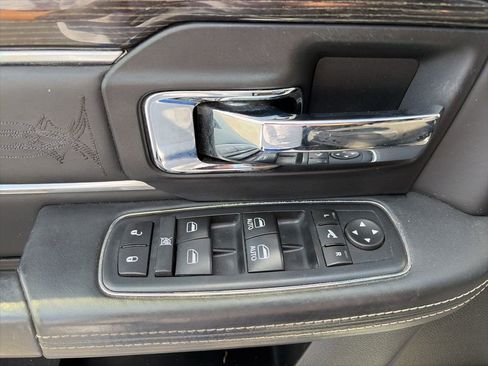 Used 2017 RAM 1500 Limited image 14