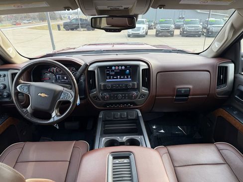 Used 2018 Chevrolet Silverado 2500 High Country image 16