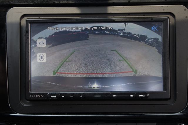 Used 2017 Volkswagen Jetta GLI FWD image 35
