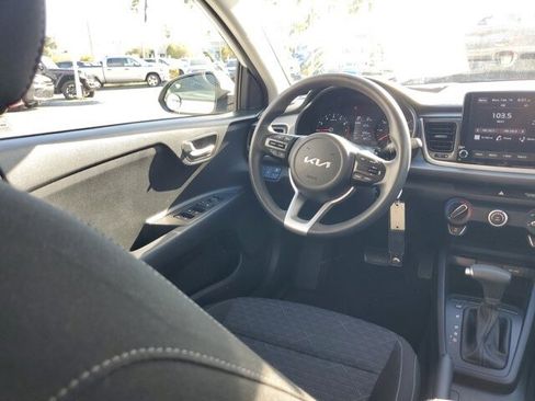 Used 2023 Kia Rio S image 14