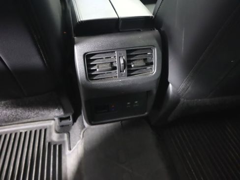 Used 2023 Nissan Rogue SL w/ SL Premium Package image 21