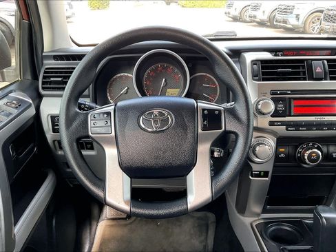Used 2012 Toyota 4Runner SR5 image 5