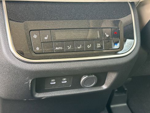 New 2026 Nissan Armada Platinum Reserve AWD/4WD image 25