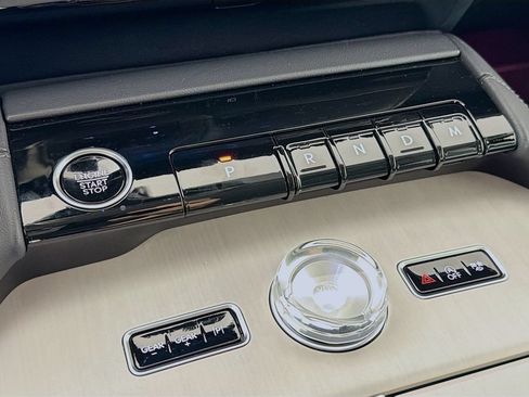 Used 2026 Lincoln Navigator L Reserve AWD/4WD image 20