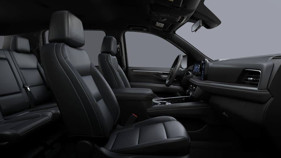 Used 2025 Chevrolet Suburban LT RWD image 29