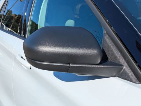 New 2026 Ford Explorer Active w/ Active Comfort Package image 12