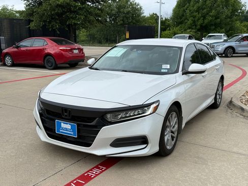 Used 2018 Honda Accord LX image 1