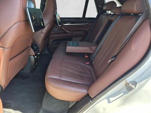 Used 2017 BMW X5 M AWD/4WD image 20
