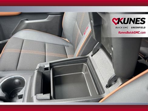 New 2026 GMC Canyon AT4 AWD/4WD image 29