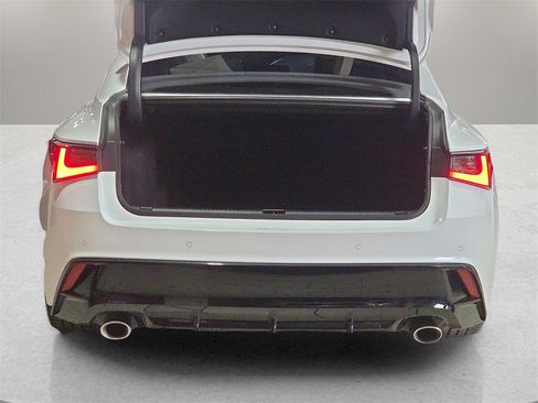 Used 2024 Lexus IS 350 F Sport w/ Navigation Package image 11