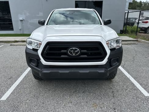 Used 2022 Toyota Tacoma SR RWD image 12