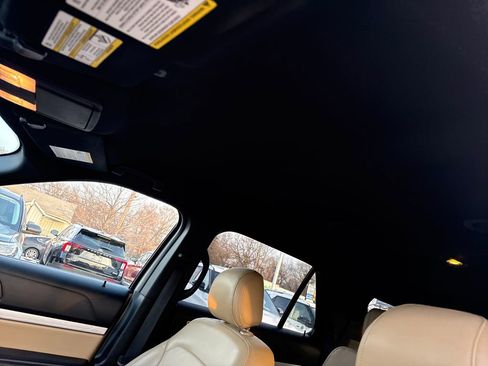 Used 2017 Ford Explorer XLT w/ Equipment Group 202A image 24