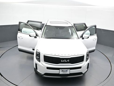 Certified 2022 Kia Telluride S AWD/4WD image 47