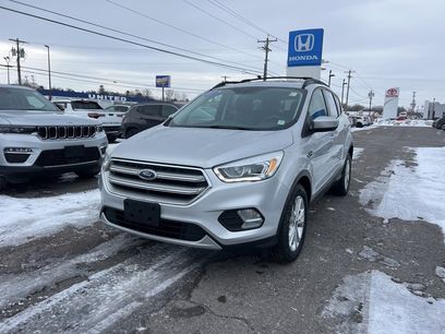 Used 2017 Ford Escape SE w/ Equipment Group 201A