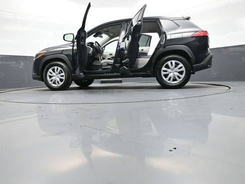 Certified 2025 Toyota Corolla Cross L image 48