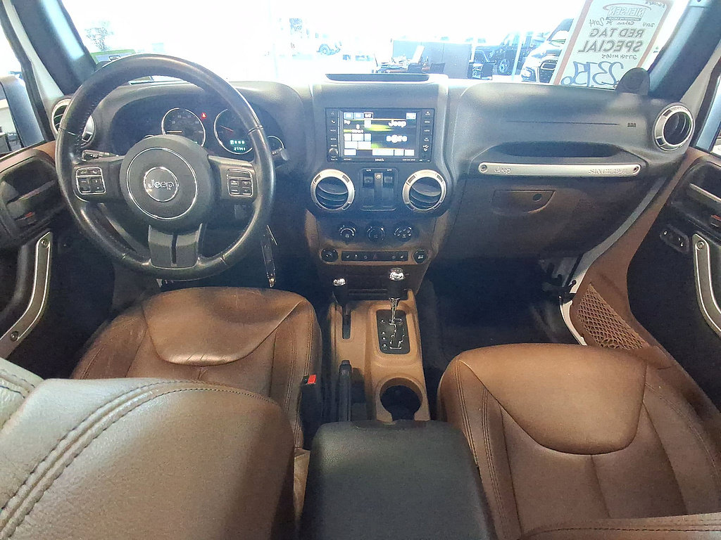 Used 2014 Jeep Wrangler Sahara w/ Dual Top Group AWD/4WD image 10