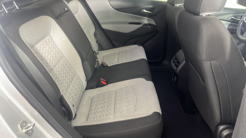 Used 2022 Chevrolet Equinox LT w/ Driver Convenience Package AWD/4WD image 20