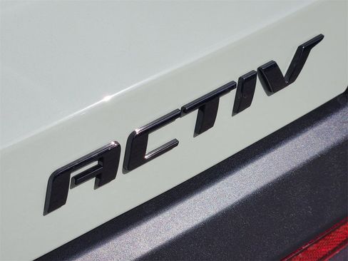 New 2026 Chevrolet Equinox ACTIV w/ Convenience Package III image 7