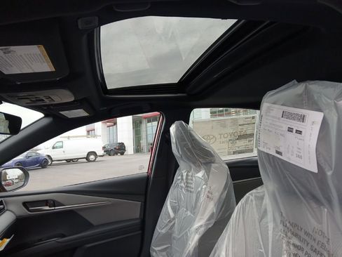 New 2026 Toyota Camry SE image 6