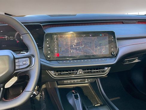 Used 2024 Dodge Charger R/T w/ Plus Group image 9