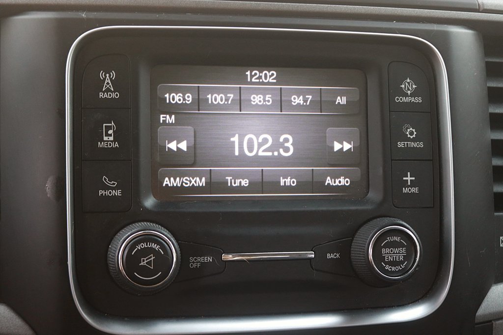 Used 2015 RAM 1500 Express AWD/4WD image 26