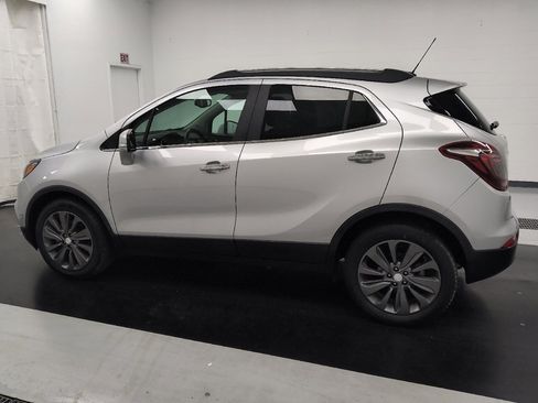 Used 2019 Buick Encore Preferred FWD image 3