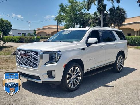 Certified 2022 GMC Yukon Denali RWD image 2