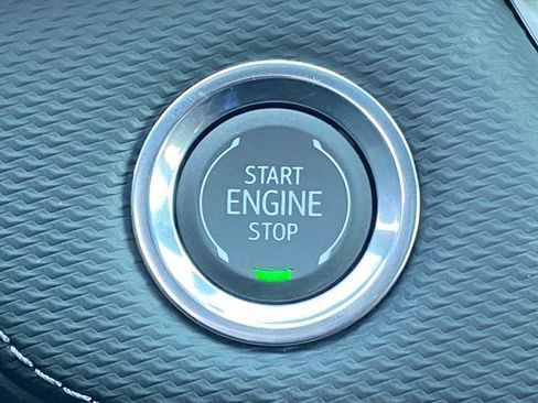 New 2026 Chevrolet Equinox LT image 17