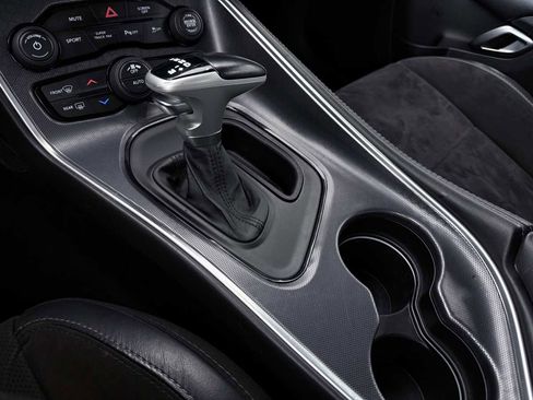 Used 2018 Dodge Challenger R/T Scat Pack w/ Leather Interior Group image 46