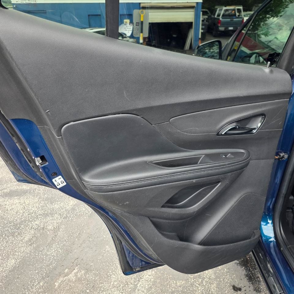 Used 2019 Buick Encore Preferred FWD image 29