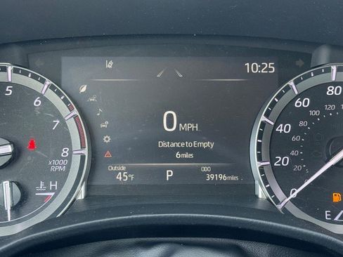 Used 2022 Toyota Highlander Platinum image 25