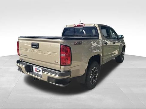 Used 2022 Chevrolet Colorado Z71 AWD/4WD image 8