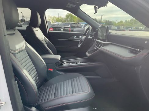 New 2026 Ford Explorer ST-Line RWD image 12