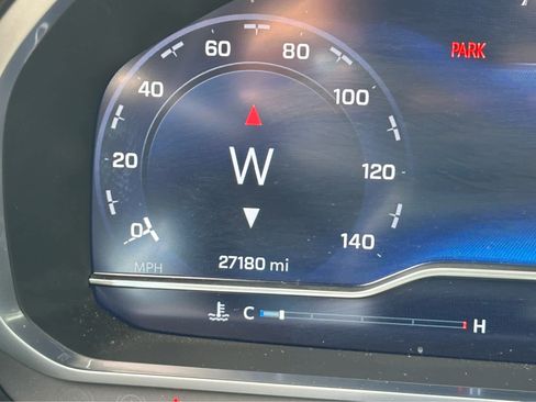 Used 2023 Chevrolet Tahoe LT w/ Luxury Package AWD/4WD image 25