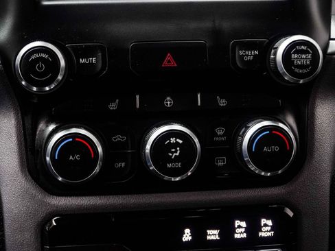Used 2022 RAM 1500 Big Horn AWD/4WD image 22