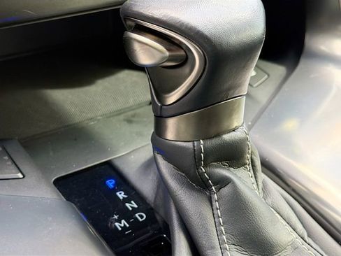 Used 2022 Lexus LX 600 4WD w/ Accessory Package (Z1) image 31