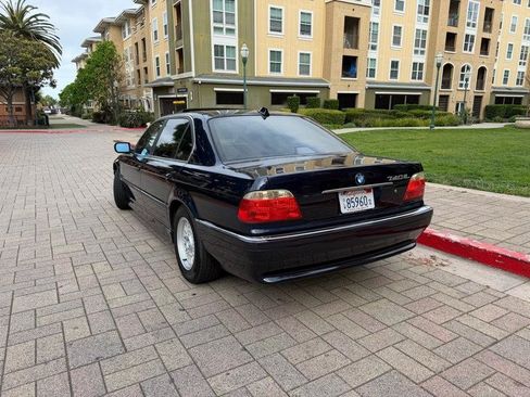 Used 2001 BMW 740iL RWD image 8