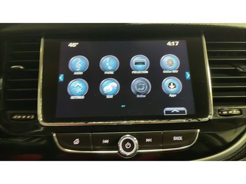 Used 2020 Buick Encore Preferred w/ Safety Package image 12