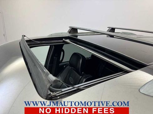 Used 2019 Jeep Grand Cherokee Overland image 11