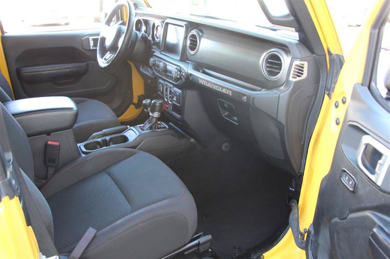Used 2018 Jeep Wrangler Rubicon AWD/4WD image 17