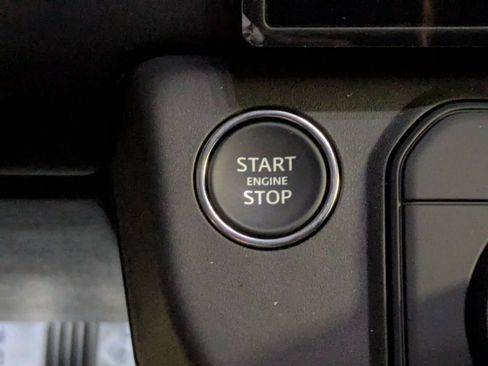 New 2026 Land Rover Defender 110 X-Dynamic SE AWD/4WD image 22