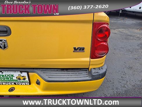 Used 2006 Dodge Dakota SLT w/ R/T Group image 5